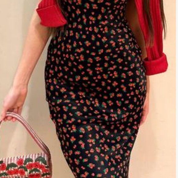 New with tag unworn Anthropologie Tilda Satin Midi Slip Dress.Small. Retail $118 - Picture 7 of 11